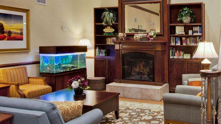 Country Inn & Suites Port Charlotte Lobby