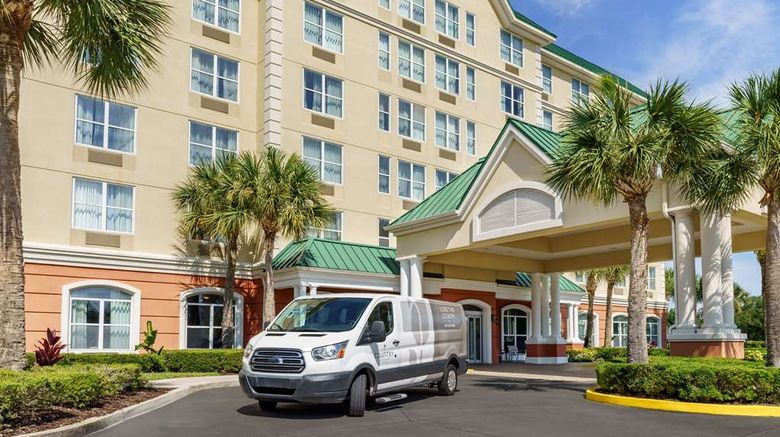 <b>Country Inn & Suites Orlando Airport Exterior</b>. Images powered by <a href="https://iceportal.shijigroup.com/" title="IcePortal" target="_blank">IcePortal</a>.