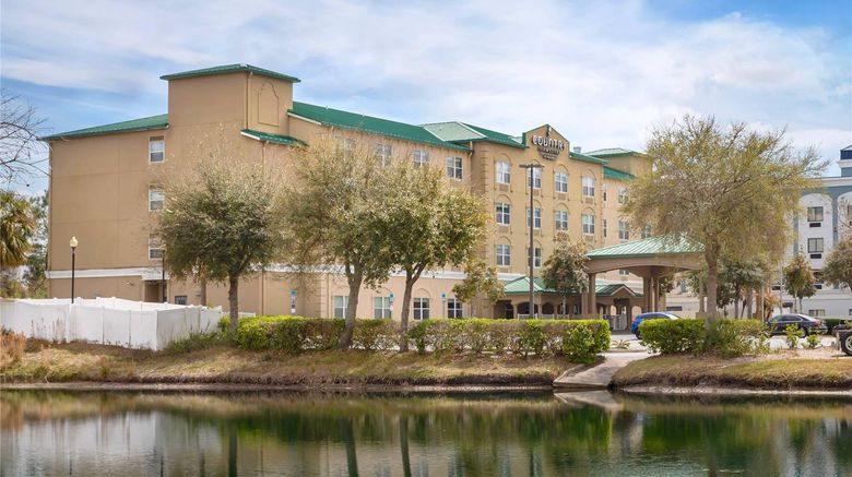 <b>Country Inn & Suites Jacksonville West Exterior</b>. Images powered by <a href="https://iceportal.shijigroup.com/" title="IcePortal" target="_blank">IcePortal</a>.