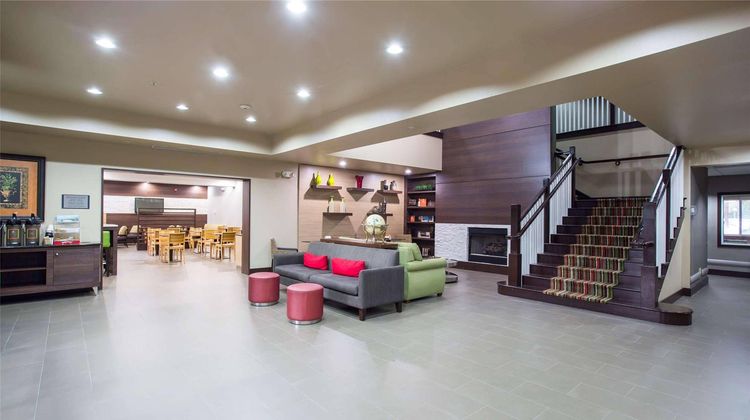 Country Inn & Suites Gainesville Lobby