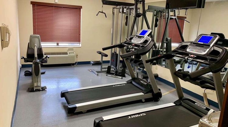 Country Inn & Suites Midway Health