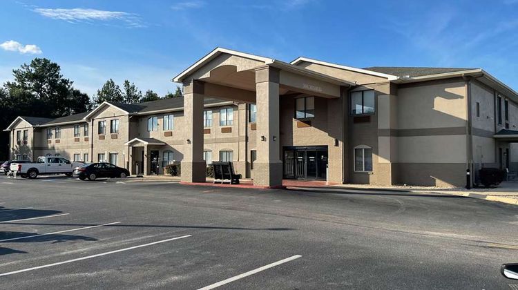 Country Inn & Suites Midway Exterior