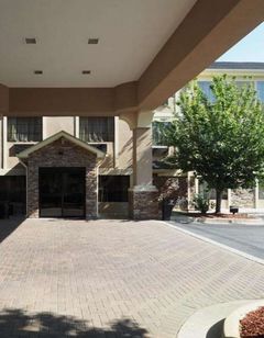 Country Inn & Suites Canton