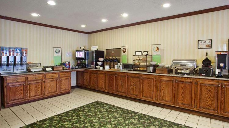 Country Inn & Suites Hiram Restaurant