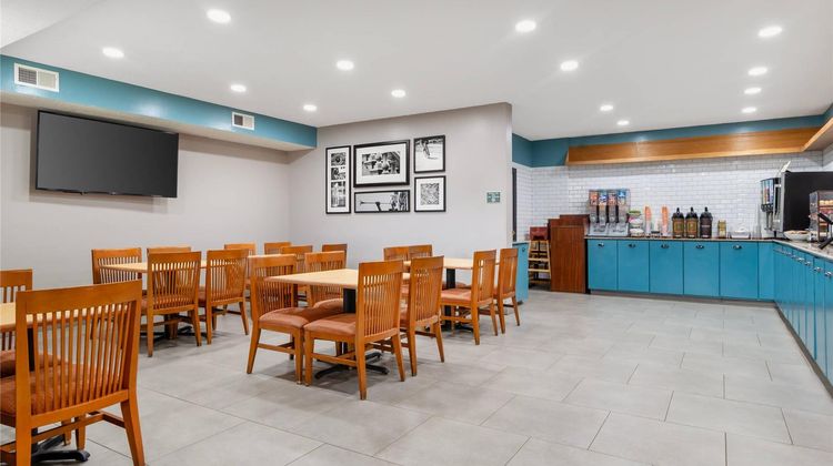 Country Inn & Suites Hiram Restaurant