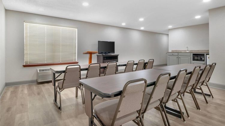 Country Inn & Suites Hiram Meeting