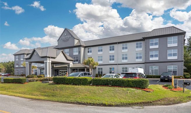 Country Inn & Suites Savannah Airport Exterior