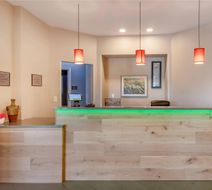Country Inn & Suites Savannah Airport Lobby