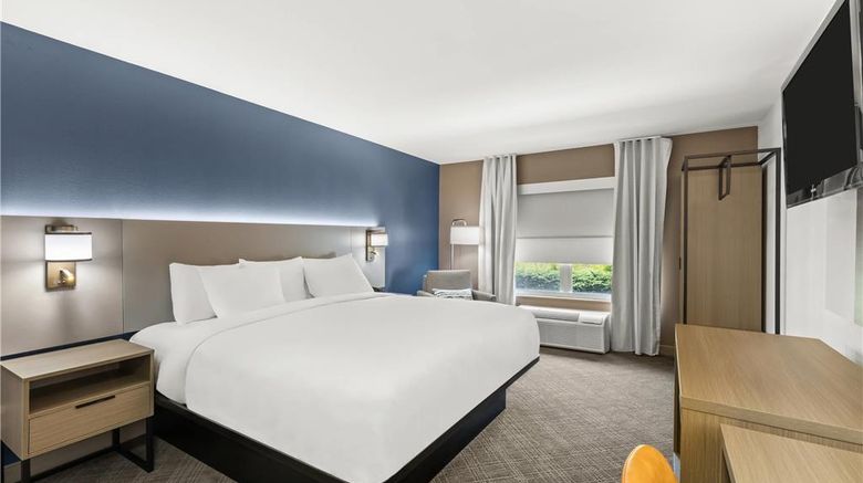 <b>Comfort Inn & Suites Rome South Room</b>. Images powered by <a href="https://iceportal.shijigroup.com/" title="IcePortal" target="_blank">IcePortal</a>.