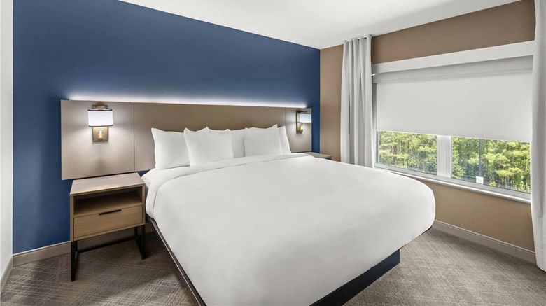 <b>Comfort Inn & Suites Rome South Suite</b>. Images powered by <a href="https://iceportal.shijigroup.com/" title="IcePortal" target="_blank">IcePortal</a>.