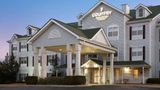 <b>Country Inn & Suites Columbus Exterior</b>. Images powered by <a href="https://iceportal.shijigroup.com/" title="IcePortal" target="_blank">IcePortal</a>.