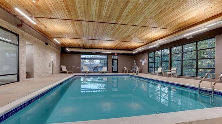Country Inn & Suites by Radisson Cumming Pool