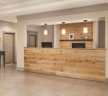 Country Inn & Suites Conyers Lobby