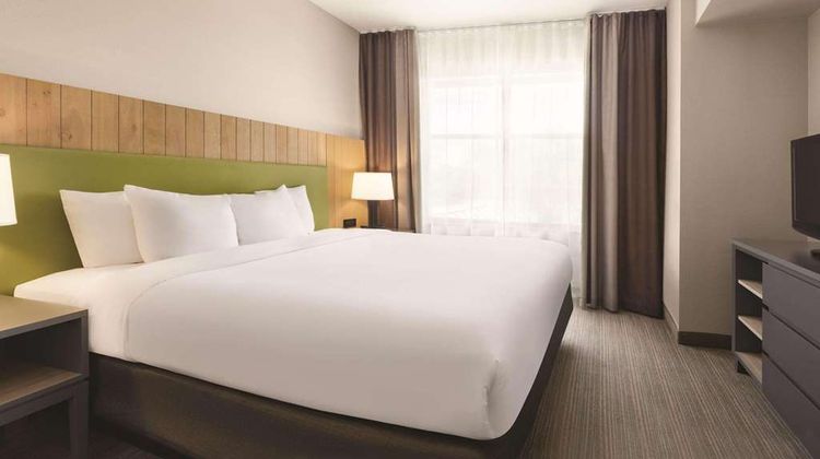 Country Inn & Suites Conyers Suite