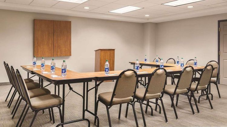 Country Inn & Suites Conyers Meeting