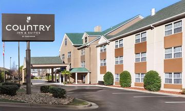 Country Inn & Suites Dalton