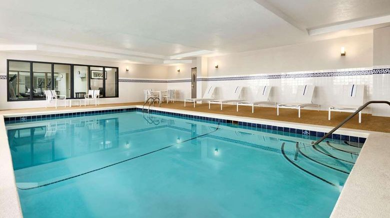 <b>Country Inn & Suites Dalton Pool</b>. Images powered by <a href="https://iceportal.shijigroup.com/" title="IcePortal" target="_blank">IcePortal</a>.