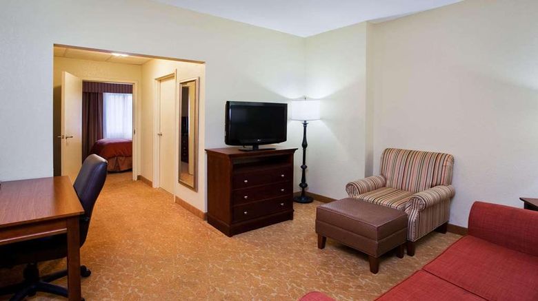<b>Country Inn & Suites Atlanta Downtown Room</b>. Images powered by <a href="https://iceportal.shijigroup.com/" title="IcePortal" target="_blank">IcePortal</a>.