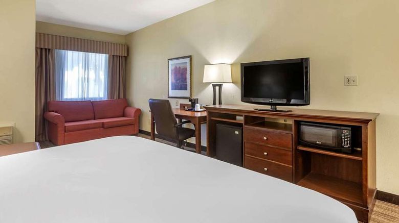 <b>Country Inn & Suites Atlanta Downtown Room</b>. Images powered by <a href="https://iceportal.shijigroup.com/" title="IcePortal" target="_blank">IcePortal</a>.