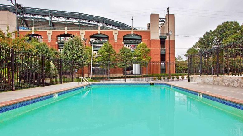 <b>Country Inn & Suites Atlanta Downtown Pool</b>. Images powered by <a href="https://iceportal.shijigroup.com/" title="IcePortal" target="_blank">IcePortal</a>.