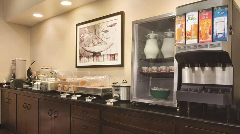 <b>Park Inn by Radisson Albany Restaurant</b>. Images powered by <a href="https://iceportal.shijigroup.com/" title="IcePortal" target="_blank">IcePortal</a>.