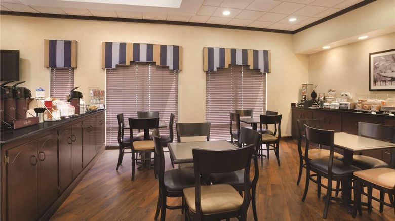 <b>Park Inn by Radisson Albany Restaurant</b>. Images powered by <a href="https://iceportal.shijigroup.com/" title="IcePortal" target="_blank">IcePortal</a>.