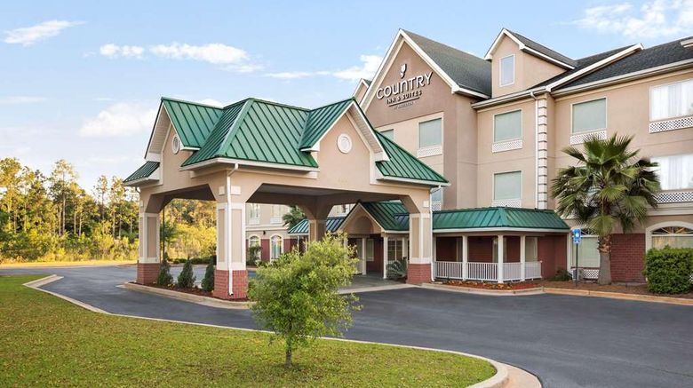 <b>Country Inn & Suites Albany Exterior</b>. Images powered by <a href="https://iceportal.shijigroup.com/" title="IcePortal" target="_blank">IcePortal</a>.