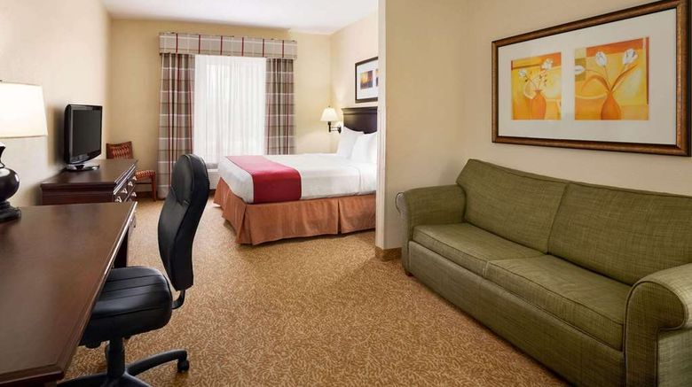 <b>Country Inn & Suites Albany Suite</b>. Images powered by <a href="https://iceportal.shijigroup.com/" title="IcePortal" target="_blank">IcePortal</a>.