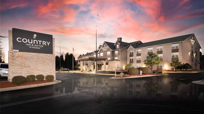 Country Inn  and  Suites Stone Mountain Exterior. Images powered by <a href="https://iceportal.shijigroup.com" target="_blank" rel="noopener">Ice Portal</a>.