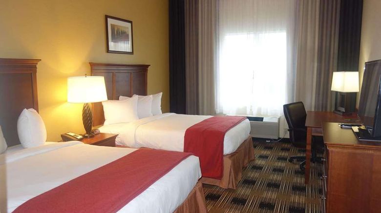 <b>Country Inn & Suites Helen Room</b>. Images powered by <a href="https://iceportal.shijigroup.com/" title="IcePortal" target="_blank">IcePortal</a>.