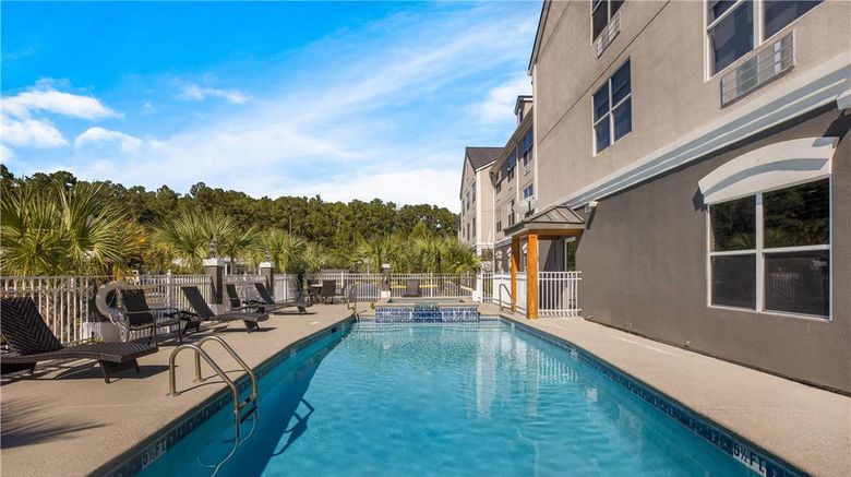 <b>Country Inn & Suites Hinesville Pool</b>. Images powered by <a href="https://iceportal.shijigroup.com/" title="IcePortal" target="_blank">IcePortal</a>.