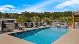 Country Inn & Suites Hinesville Pool