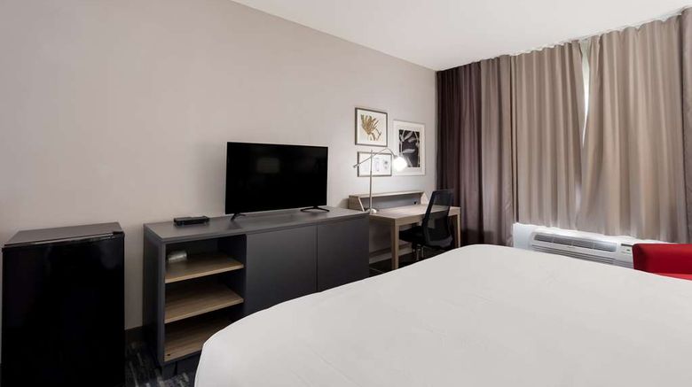 <b>Country Inn & Suites Augusta at I-20 Room</b>. Images powered by <a href="https://iceportal.shijigroup.com/" title="IcePortal" target="_blank">IcePortal</a>.