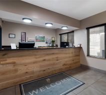 Country Inn & Suites Augusta at I-20 Lobby
