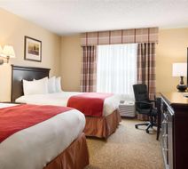 Country Inn & Suites Norcross Room