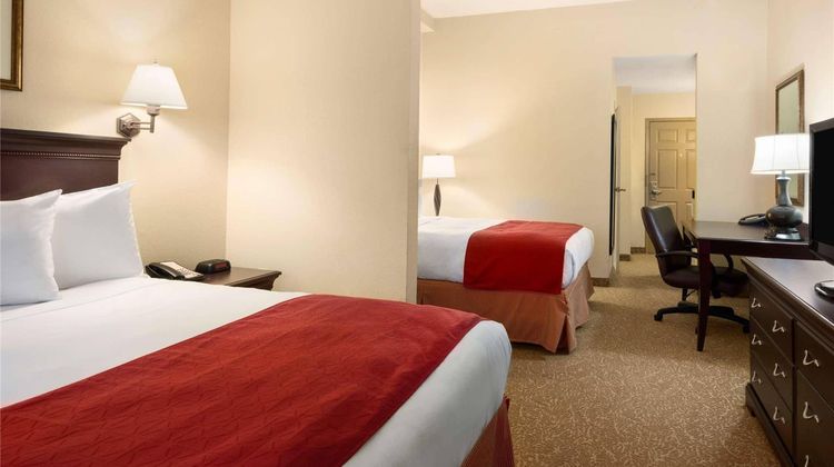 Country Inn & Suites Norcross Room