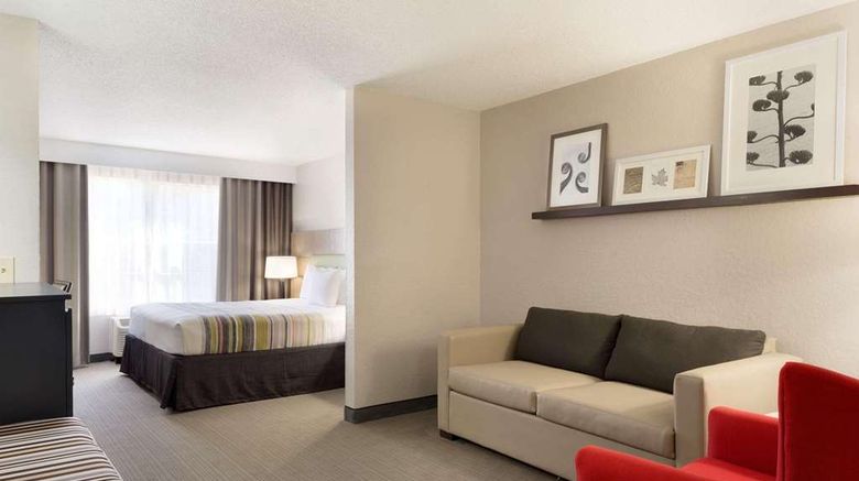 <b>Country Inn & Suites Brunswick I-95 Room</b>. Images powered by <a href="https://iceportal.shijigroup.com/" title="IcePortal" target="_blank">IcePortal</a>.