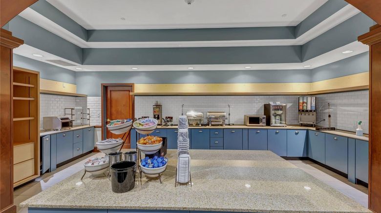 <b>Country Inn & Suites Braselton Restaurant</b>. Images powered by <a href="https://iceportal.shijigroup.com/" title="IcePortal" target="_blank">IcePortal</a>.