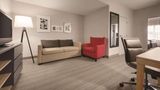 Country Inn & Suites Coralville Suite