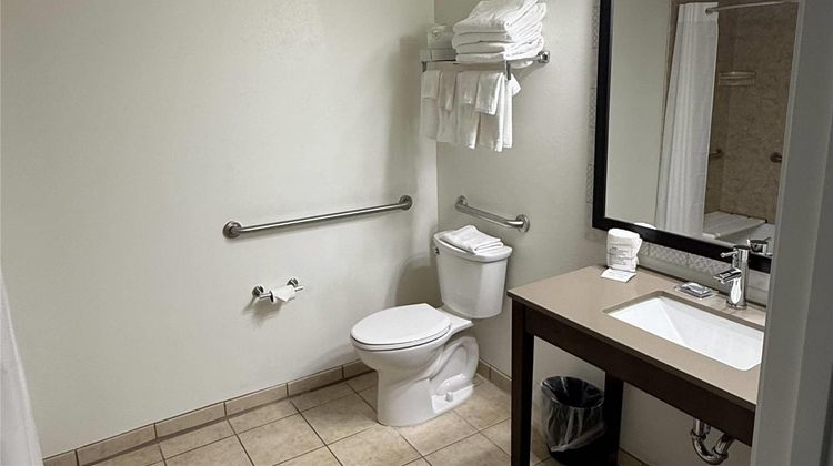 Country Inn & Suites Mason City Room