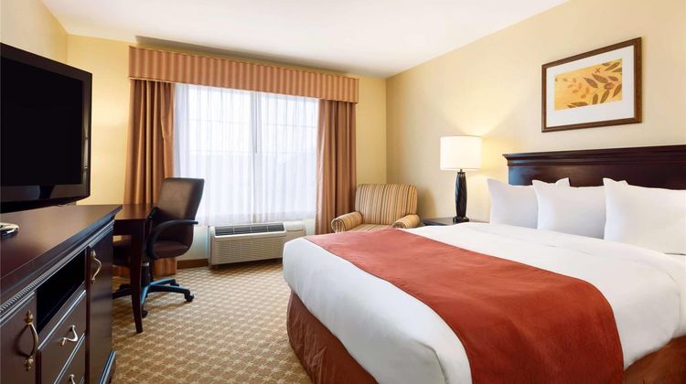 Country Inn & Suites Clinton Room