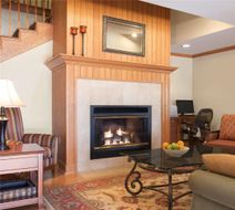 Country Inn & Suites Davenport Lobby