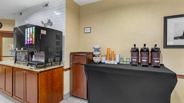 Country Inn & Suites Des Moines West Restaurant