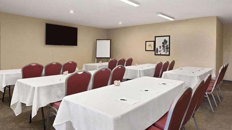 Country Inn & Suites Ankeny Meeting