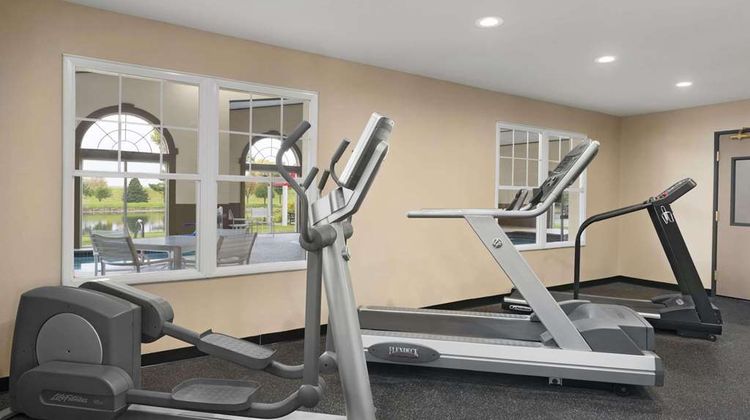 Country Inn & Suites Ankeny Health