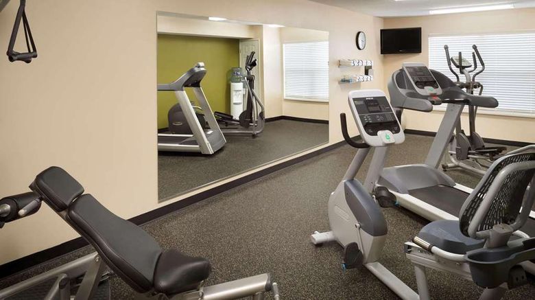 <b>Country Inn & Suites Grinnell Health</b>. Images powered by <a href="https://iceportal.shijigroup.com/" title="IcePortal" target="_blank">IcePortal</a>.