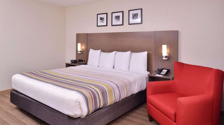 <b>Country Inn & Suites Omaha Airport Room</b>. Images powered by <a href="https://iceportal.shijigroup.com/" title="IcePortal" target="_blank">IcePortal</a>.