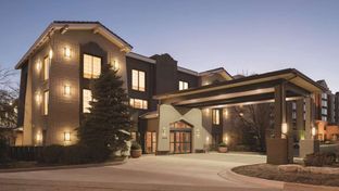 Country Inn & Suites Hoffman Estates