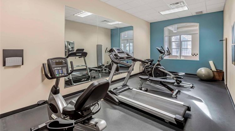 Country Inn & Suites Elk Grove Village Health