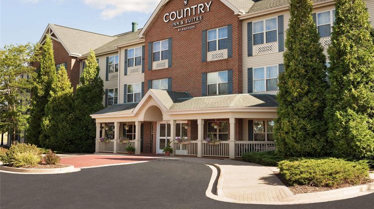 Country Inn & Suites Sycamore Exterior